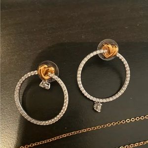 swarovski earring + necklace